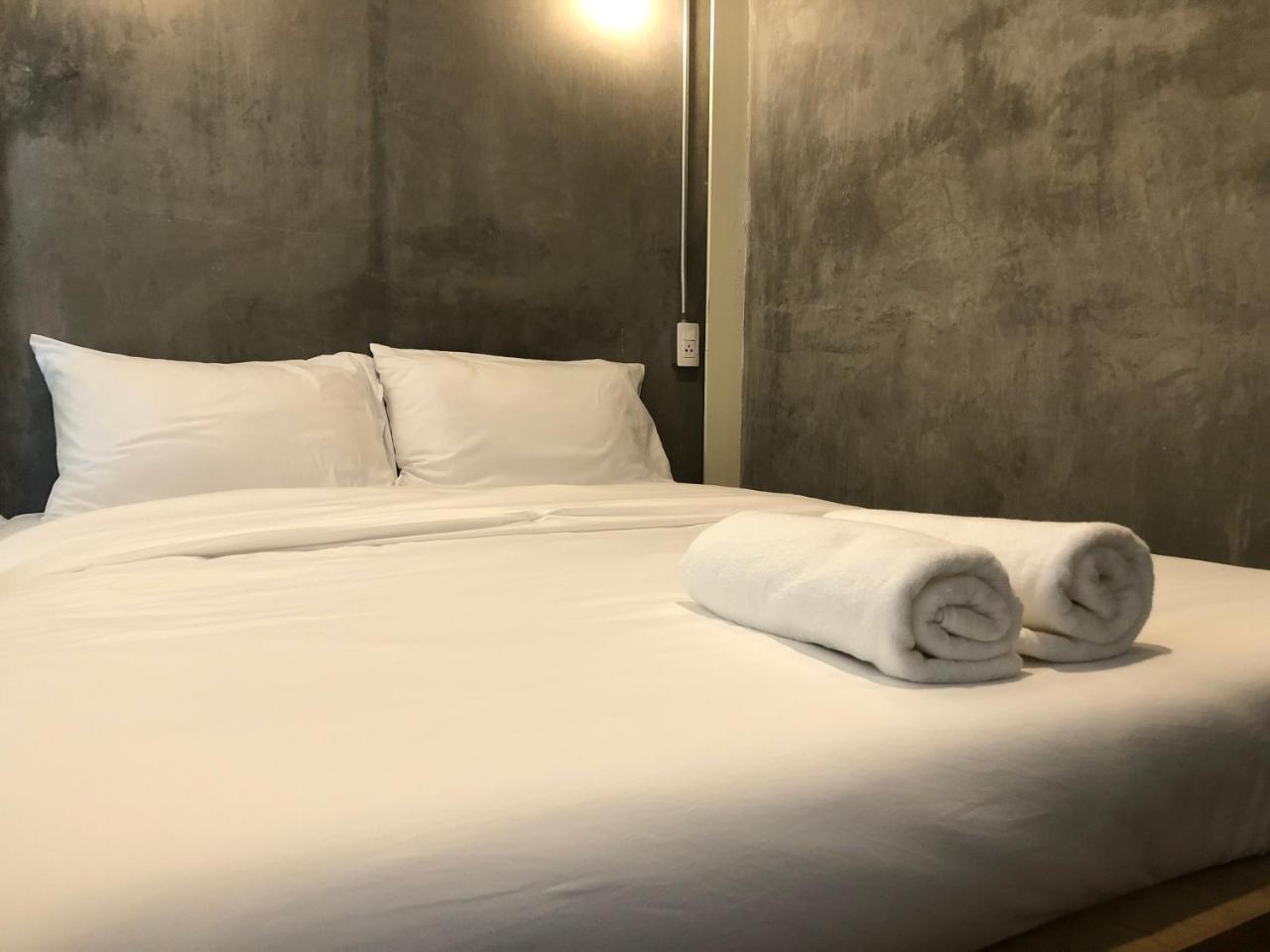 בנגקוק On The Bed Hostel מראה חיצוני תמונה